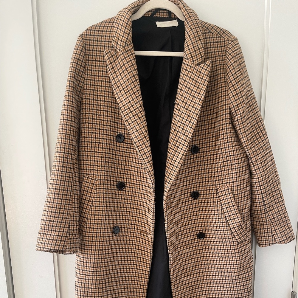 H&M Tan Checkered Trench Coat